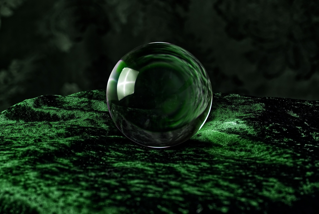 crystal-ball-photography-3898071_1920